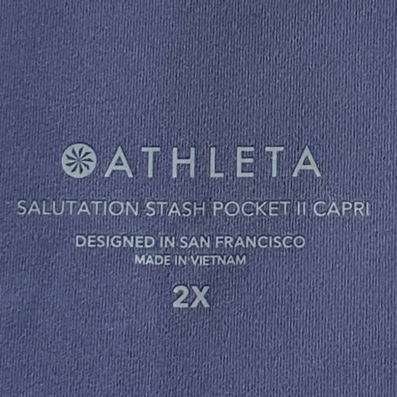 Athleta Salutation Stash Pocket II Capri Leggings 2X NWT PowerVita Mesh Workout - Picture 11 of 13
